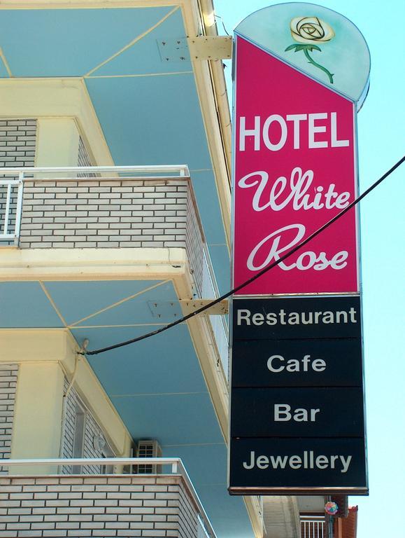 Hotel White Rose Beach Olympiakí Aktí Esterno foto