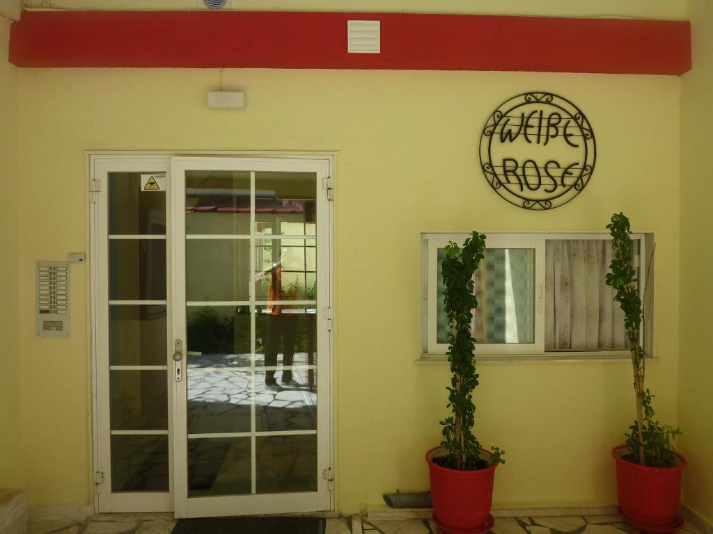 Hotel White Rose Beach Olympiakí Aktí Esterno foto