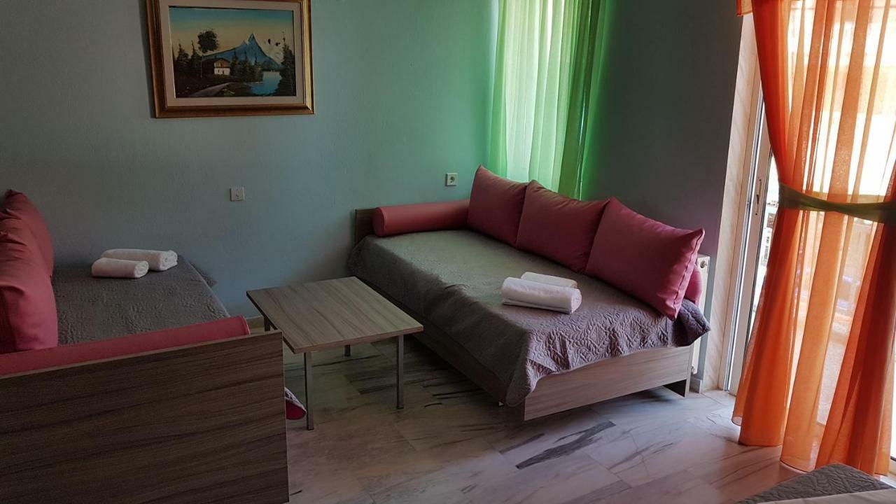 Hotel White Rose Beach Olympiakí Aktí Esterno foto