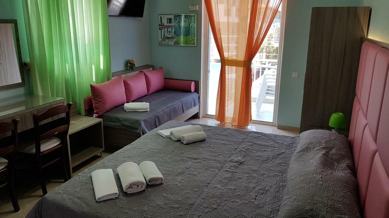 Hotel White Rose Beach Olympiakí Aktí Esterno foto