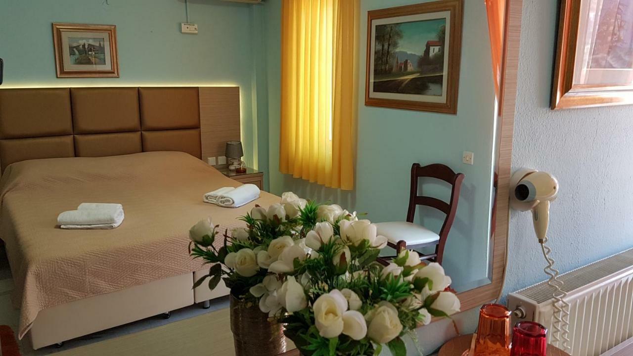 Hotel White Rose Beach Olympiakí Aktí Esterno foto