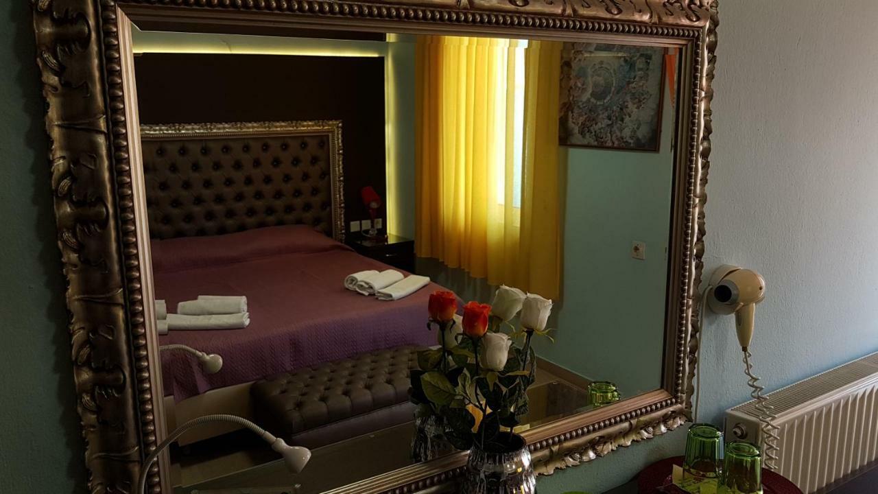 Hotel White Rose Beach Olympiakí Aktí Esterno foto