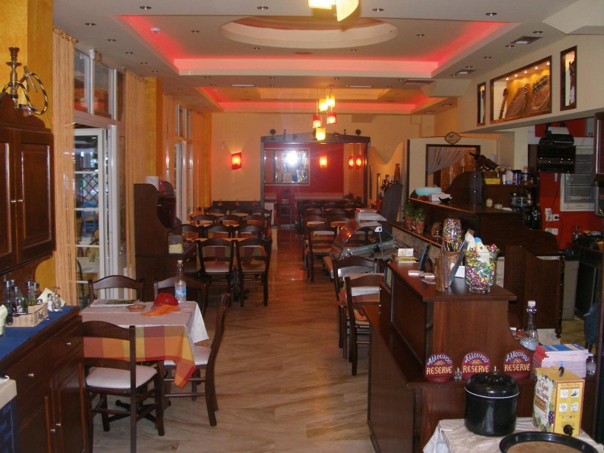 Hotel White Rose Beach Olympiakí Aktí Esterno foto